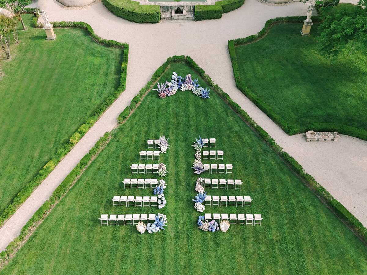 Jennifer Fox Weddings American wedding planning & design agency in Provence, crafting luxury weddings at Château de Fonscolombe sophieeptonphotographyjordynrichardwedpreview-76