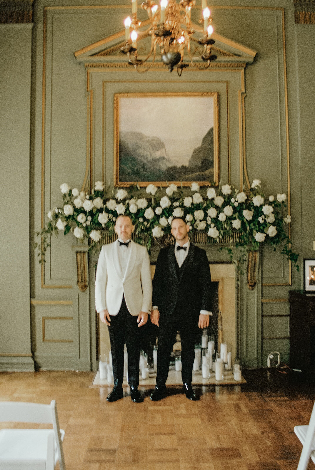 toront-university-club-lbtq+-wedding-couples-session-queer-positive-all-love-downtown-toronto-292