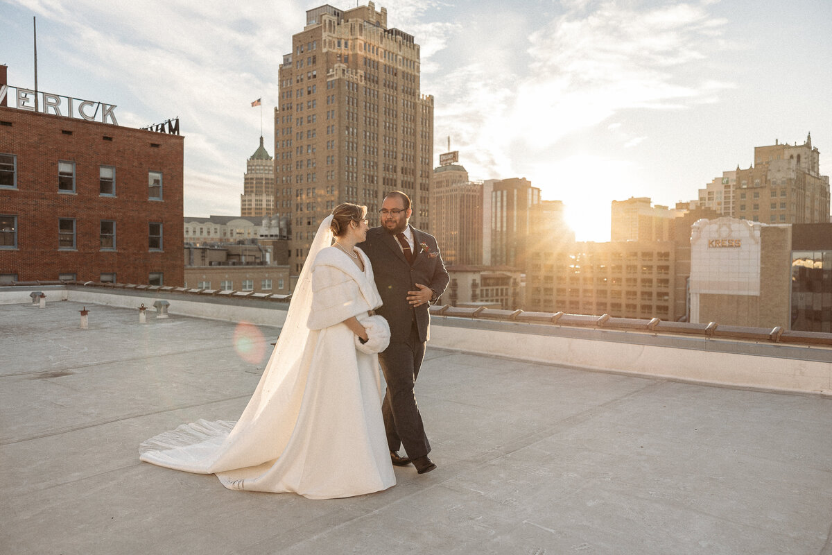 devils-river-wedding-s&l-286