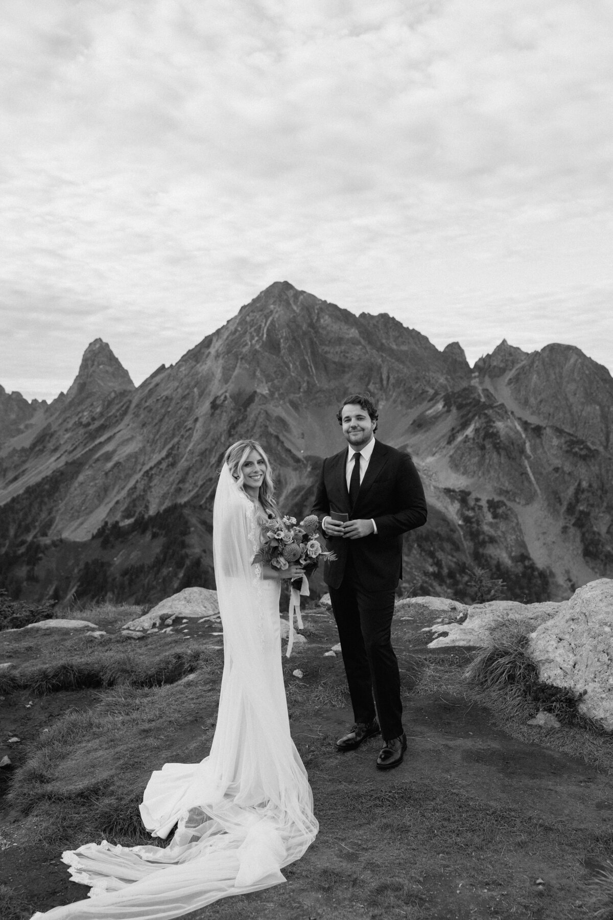 north-cascades-elopement-photographer-cara-marie-photography-55