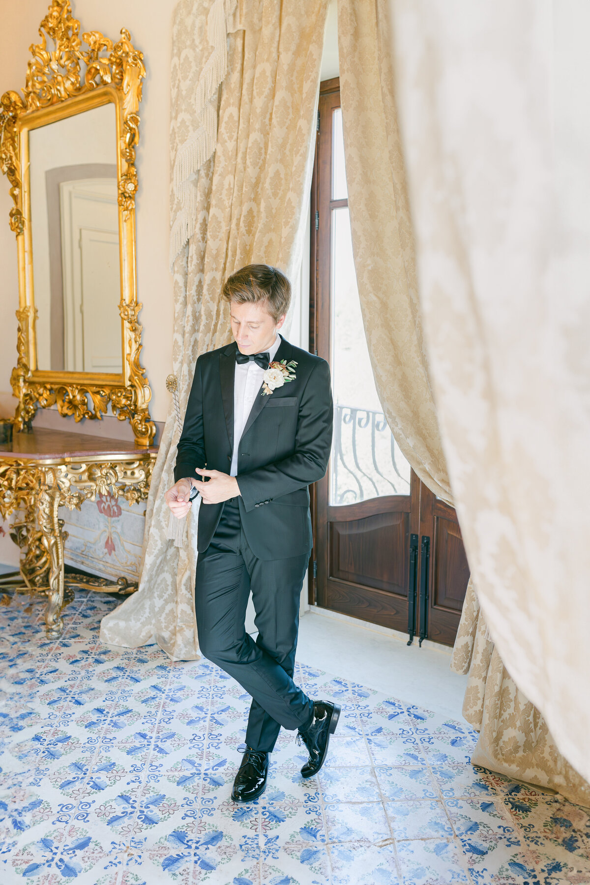 25 - Groom Photos - Alessio Enea - Maila Enea Events - Villa Del Gattopardo - Palermo_ Italy - Joana Senkute Photography