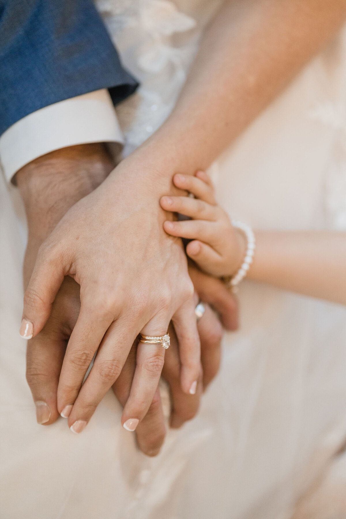tara-tomlinson-chantilly-chic-elope-tampa-andrews-memorial-chapel-9