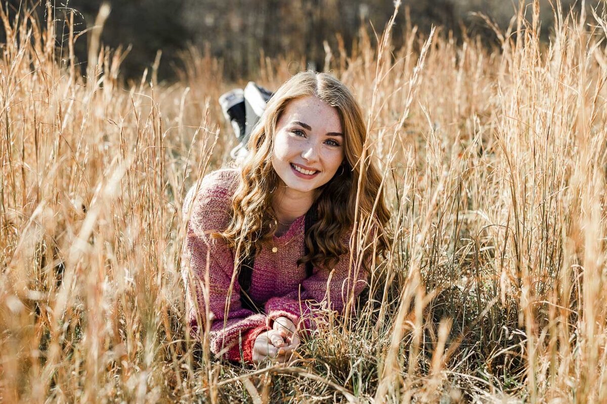 Piper at Family Farm - Senior Photography - Lydia McRae Photography -17