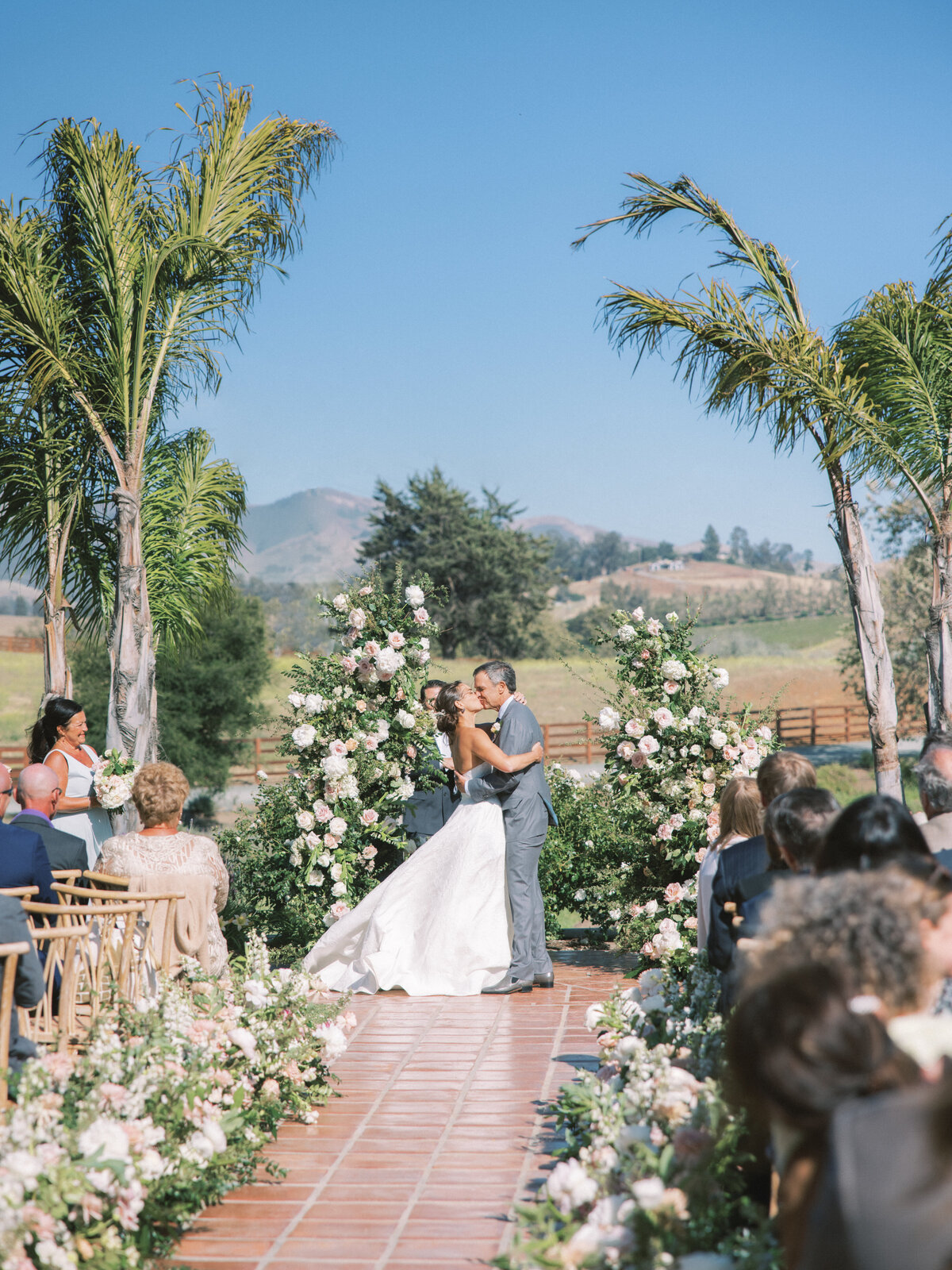 La-Lomita-Ranch-Wedding-Venue-San-Luis-Obispo-California-Ashley-Rae-Studio-Luxury-Wedding-Photography-62