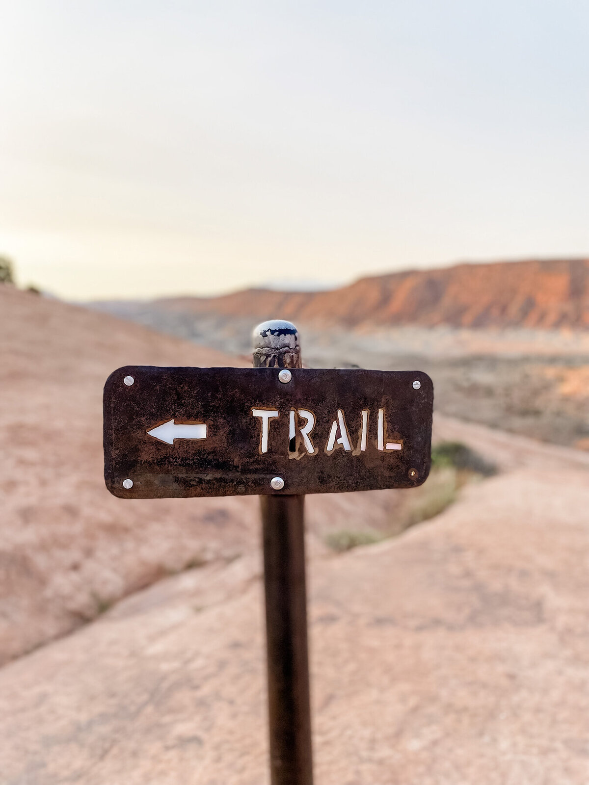 social-squares-adventure-together-travelprado-trip-styled-stock004