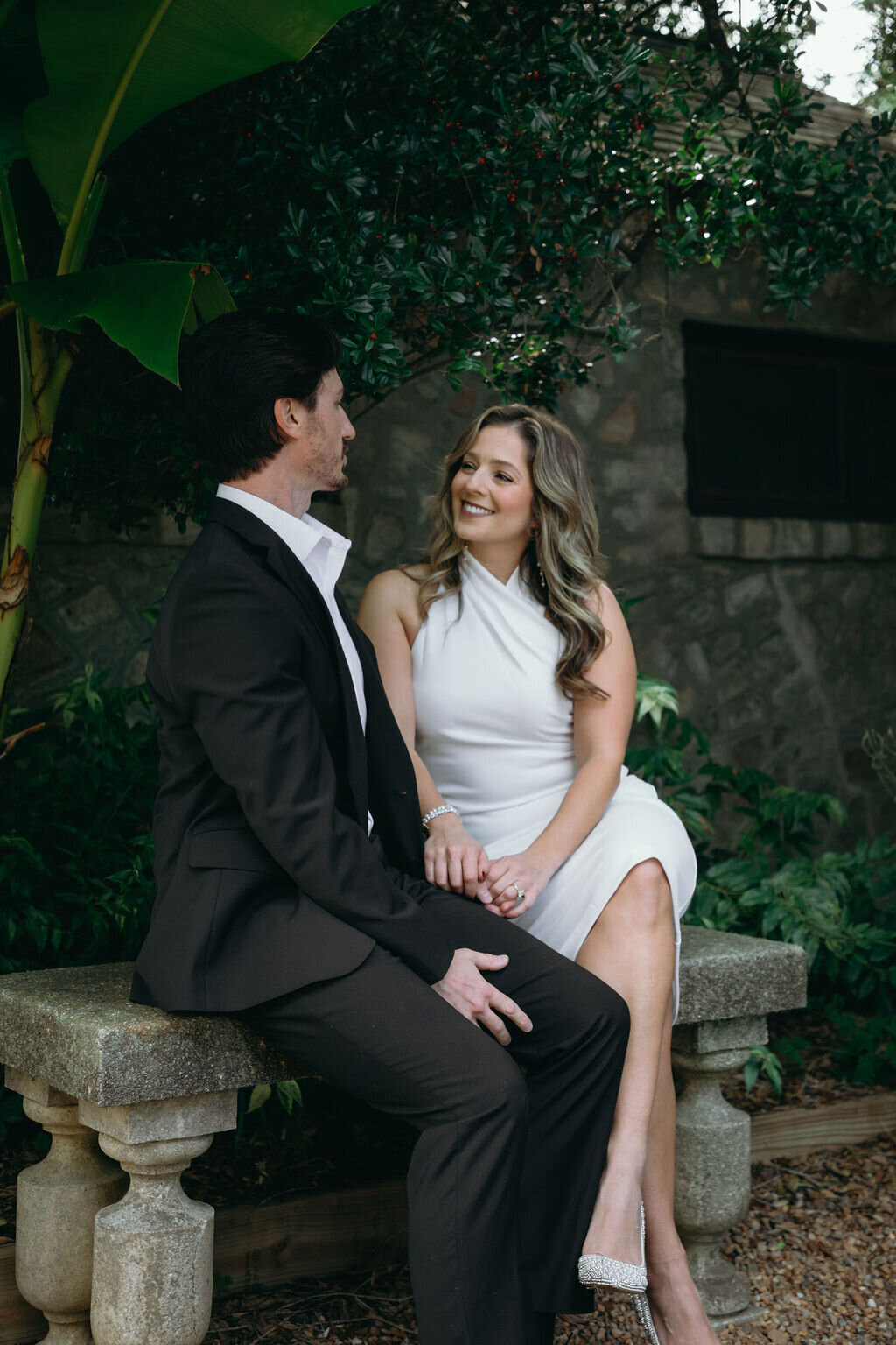 meredith-michel-photography-romantic-garden-bench-engagement-richmond-va