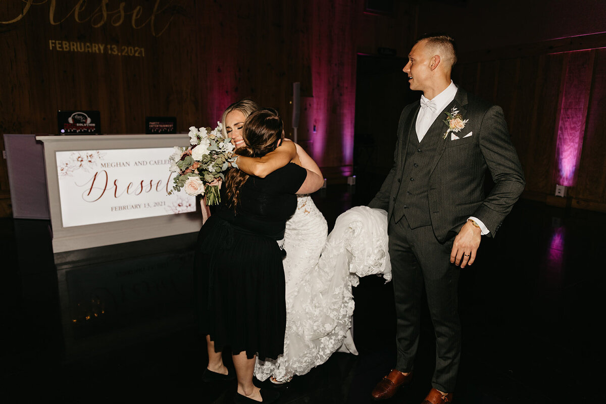 Meghan_Caeleb_Wedding_Wearethebowsers-340