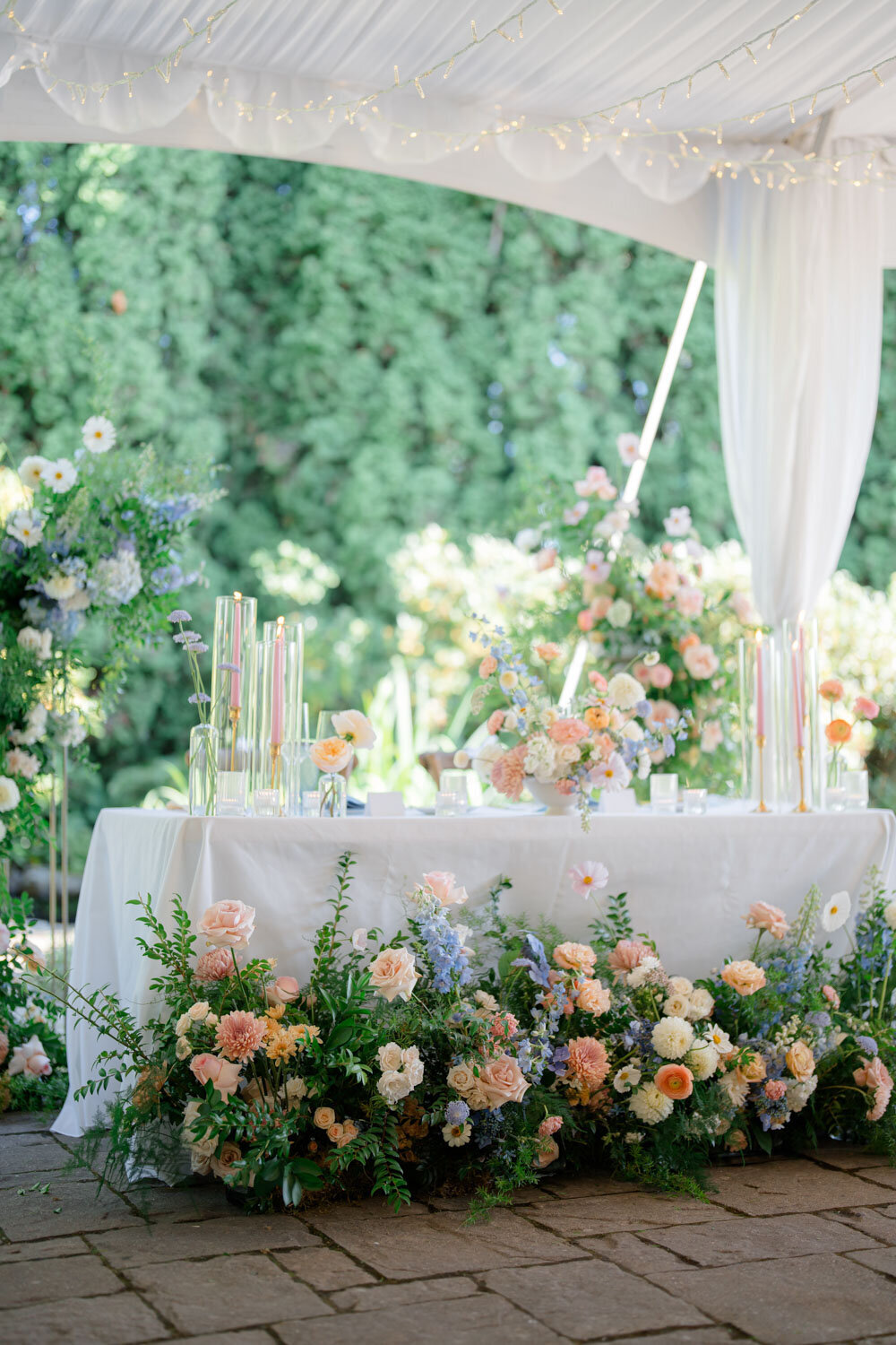 Luxury-wedding-design-at-Chateau-Lill-washington-wedding-venue-11