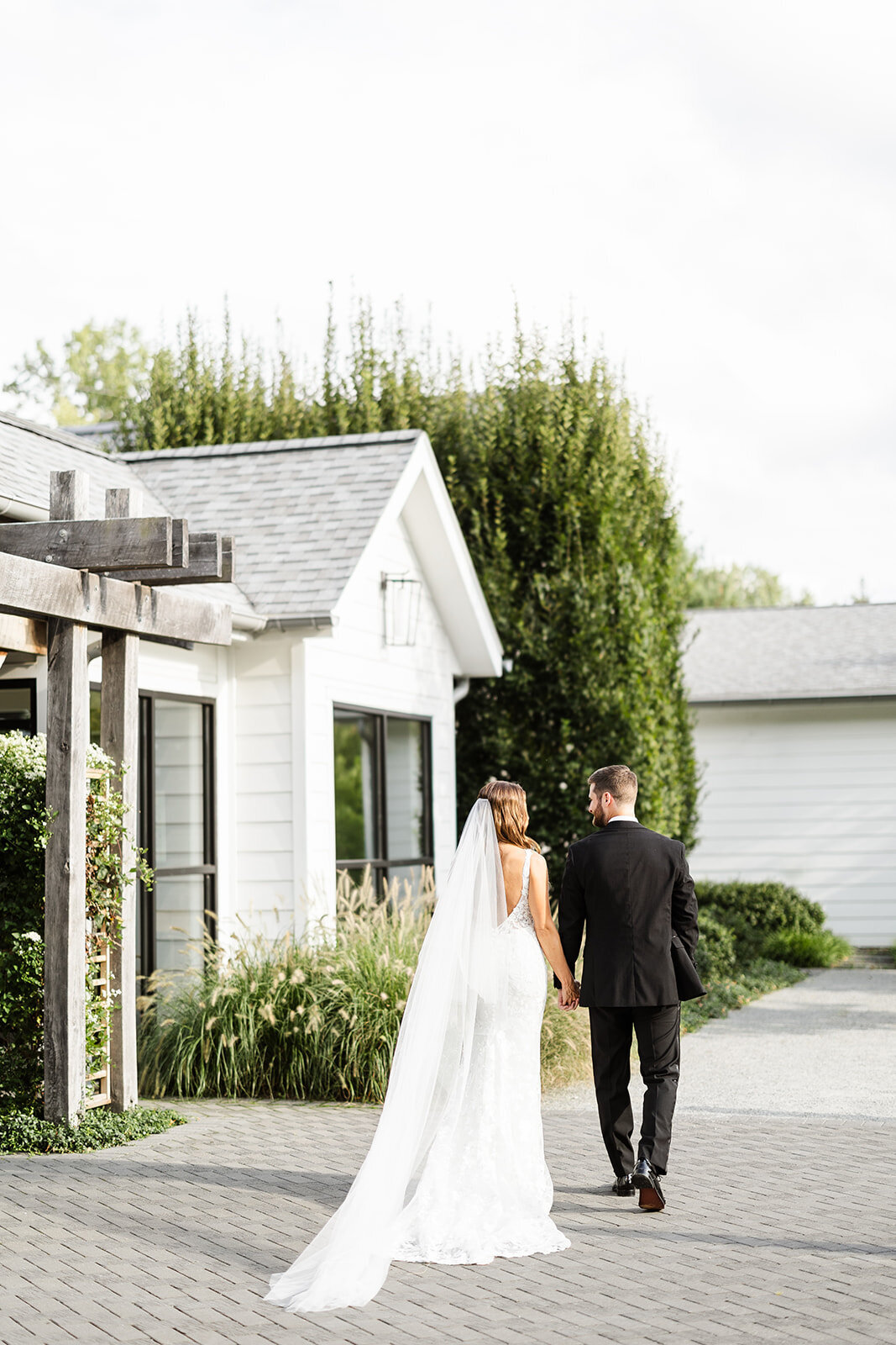 Best Cleveland Luxury Wedding Photographer LIndsey Ramdin LAR Weddings Pittsburgh Wedding Photographer Ohio Romantic Weddings106