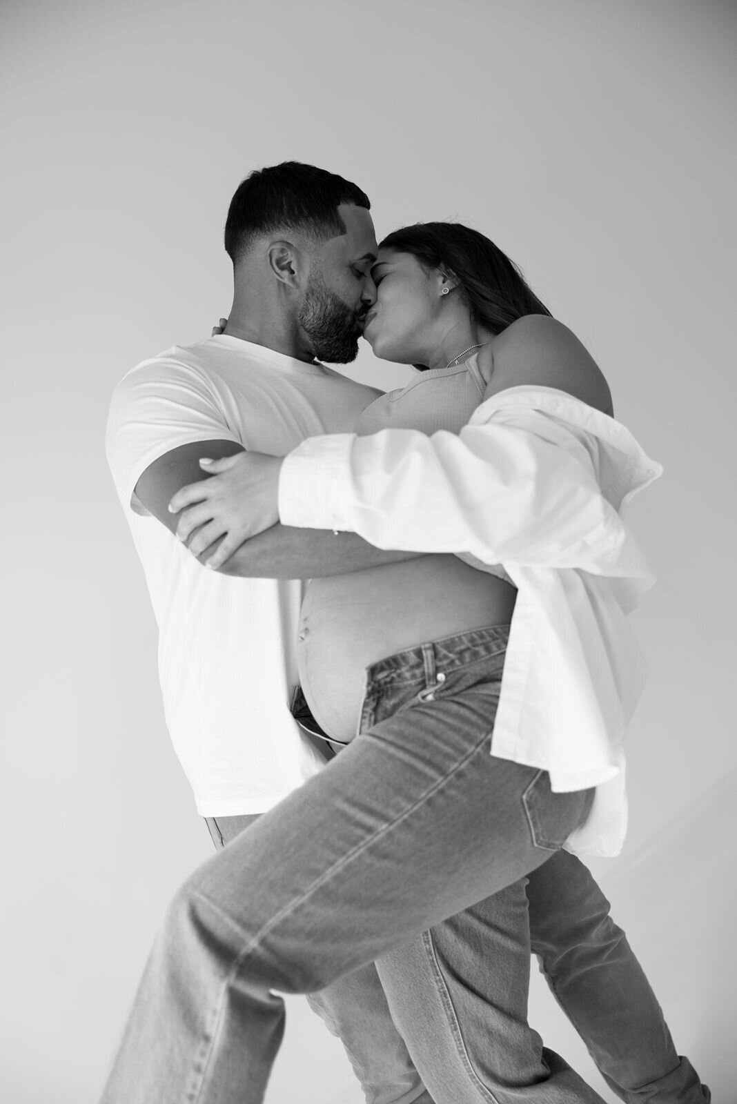 Glori-Gio-Studio-Maternity-Shoot-South-Florida-Alexandra-Masihy-Photography-43