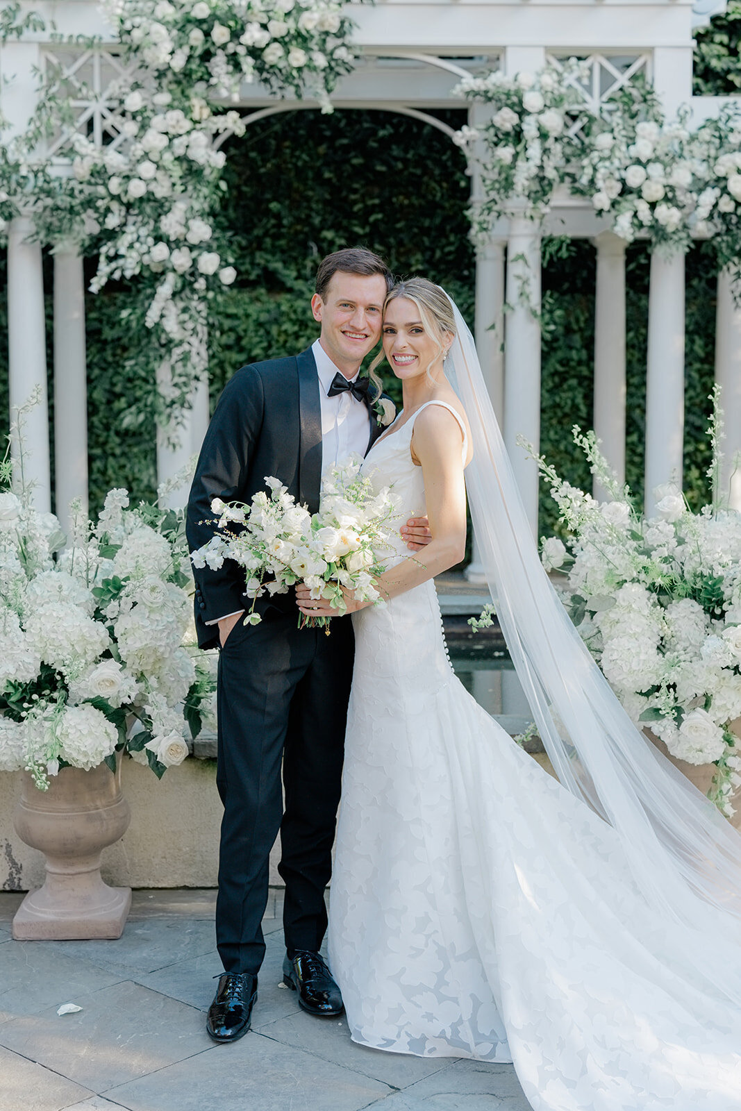 green_white_william_aiken_house_destination_charleston_wedding_kailee_dimeglio_photography-953