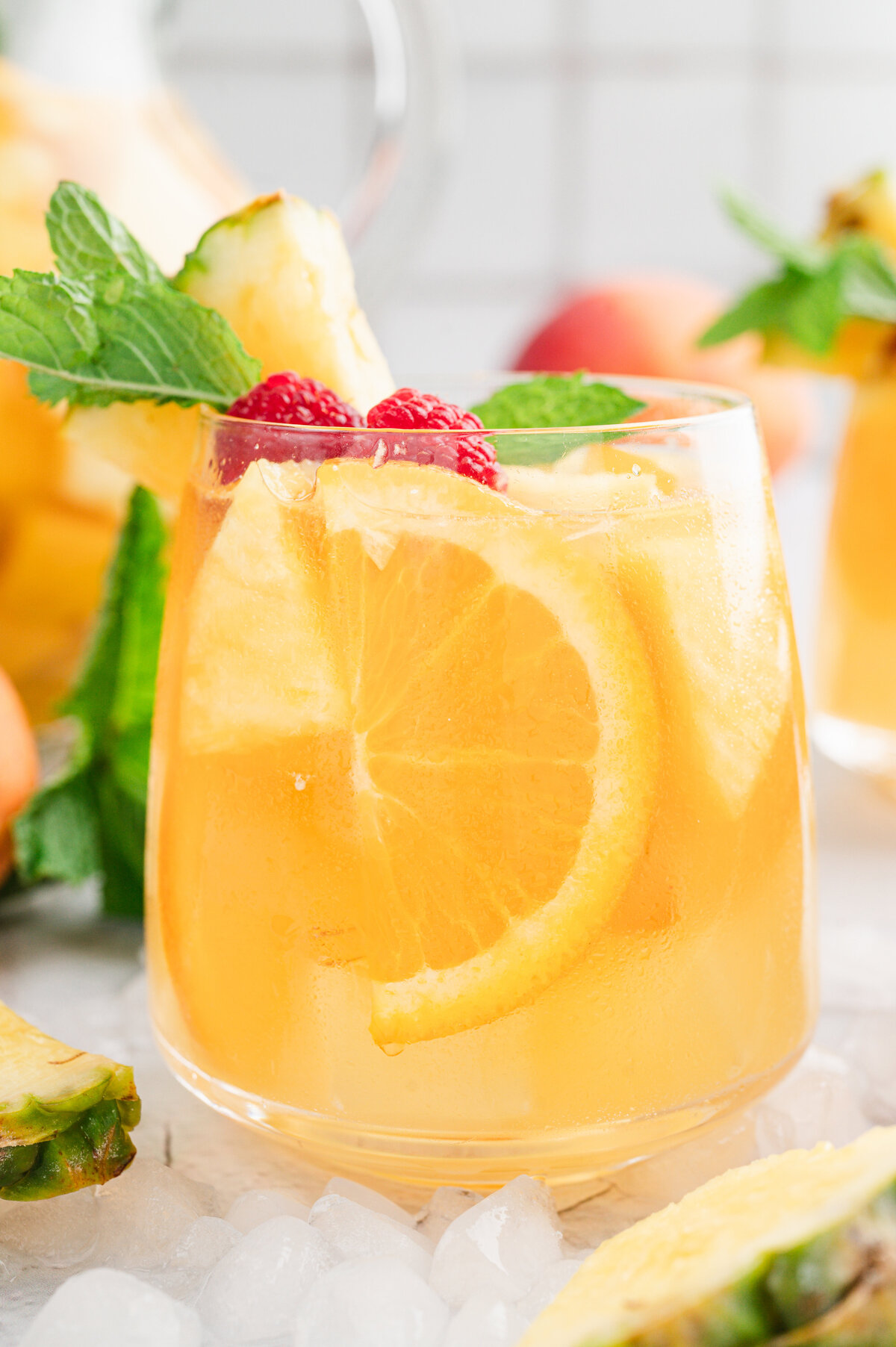 Pineapple sangria-12
