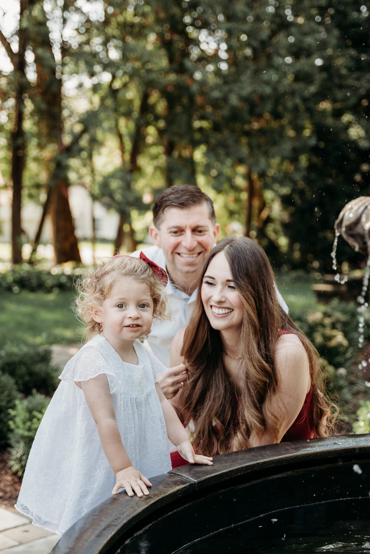 Candid photoshoot ideas with a toddler near Hurley Gardens, IL