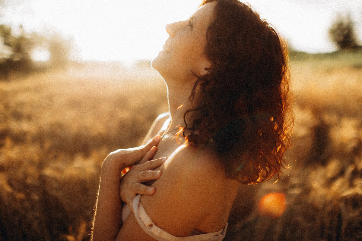 portrait feminin - seance portrait lifestyle - photographe portrait femme alsace - cindy wogenstahl