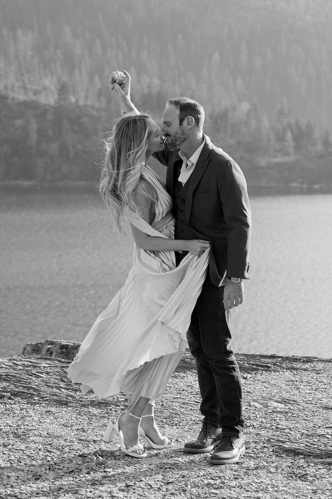 vintage-hollywood-glacier-national-park-elopement-presley-gray-photo0777