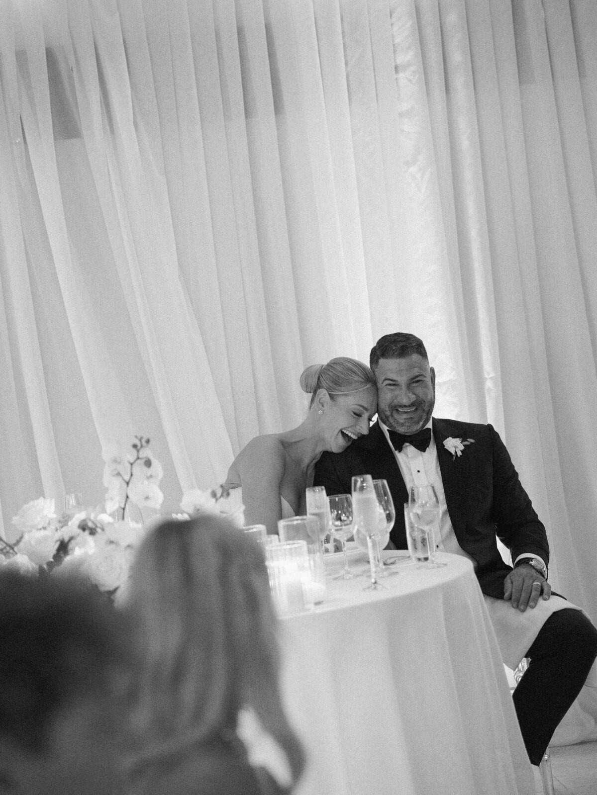 romantic-wedding-photography-castle-hill-inn