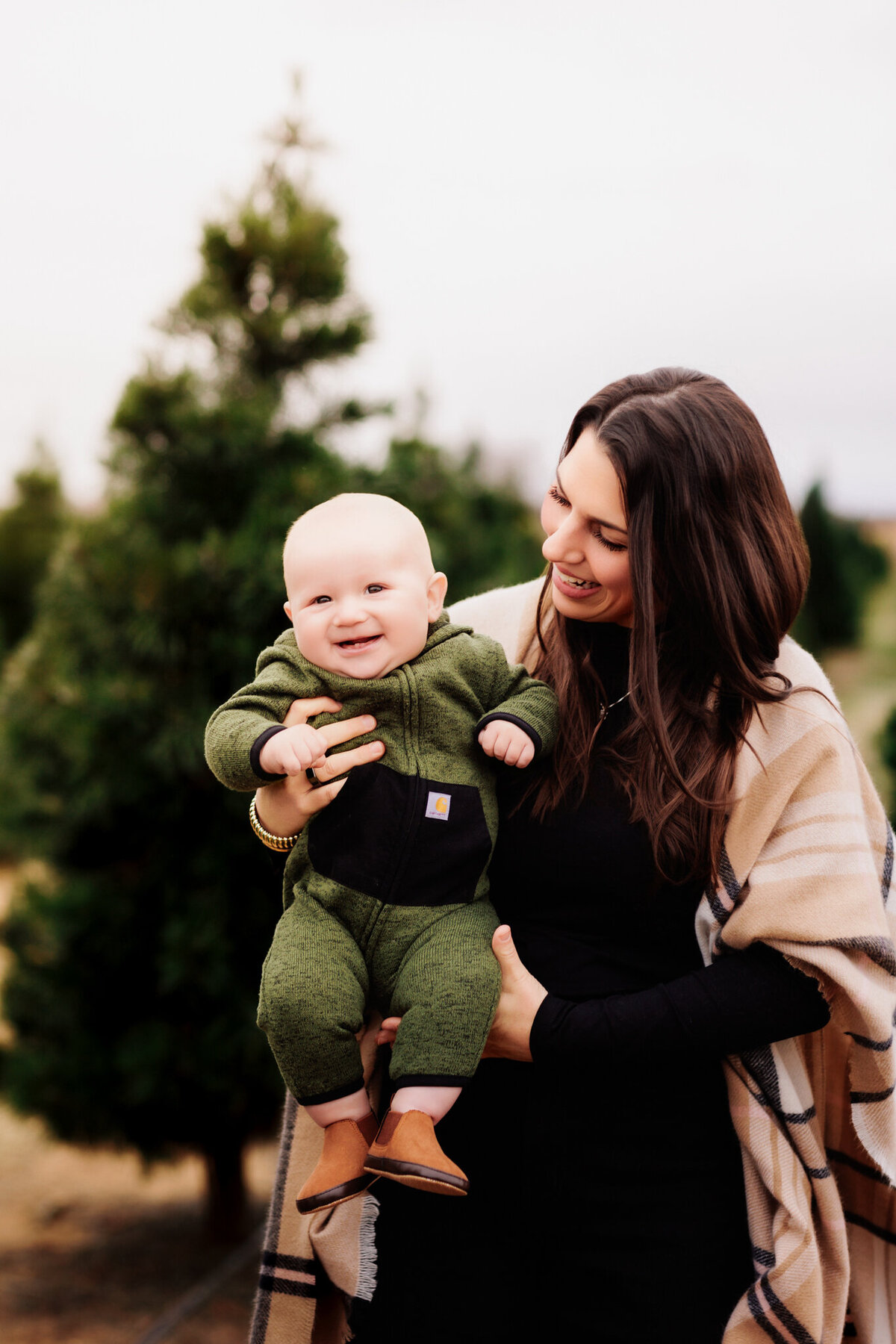 Best Motherhood photography NW Arkansas, motherhood portraits near me, mommy and me photography NW Arkansas