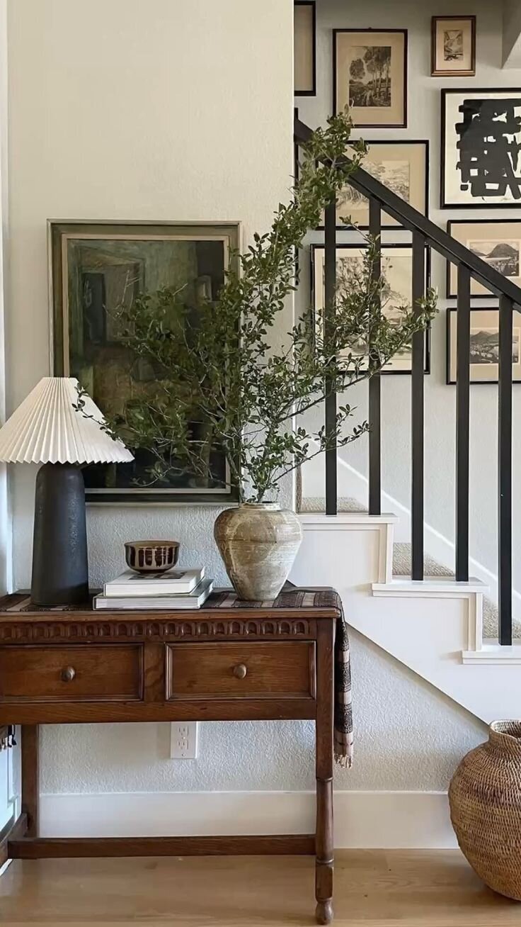 Credenza