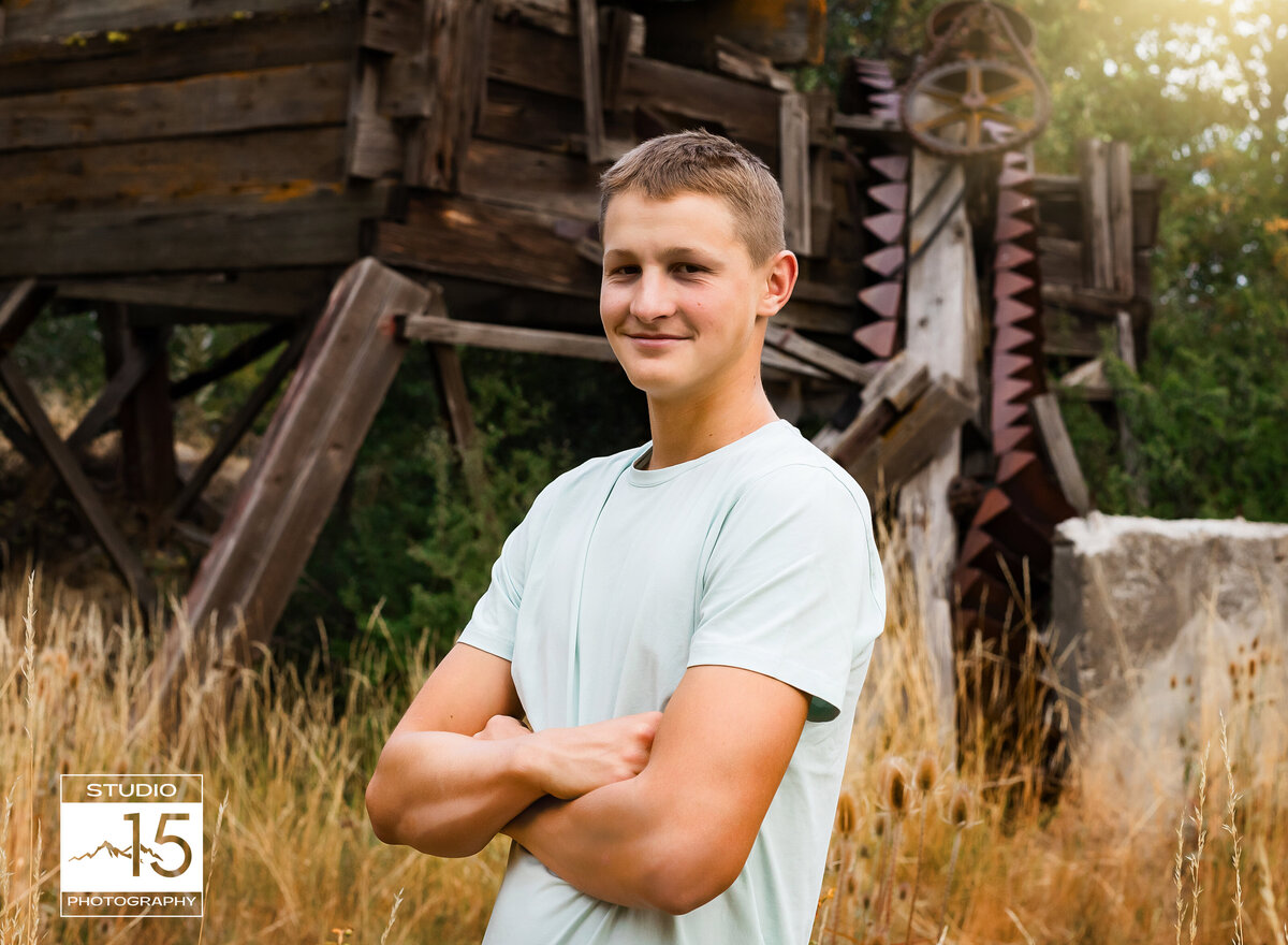 Studio15Photography EasternOregonPhotographer SeniorPortraitPhotographer GrantCountryOregonPhotographer Thebestgrantcountyphotographer SeniorBoyPhotographer SeniorGirlPhotographer