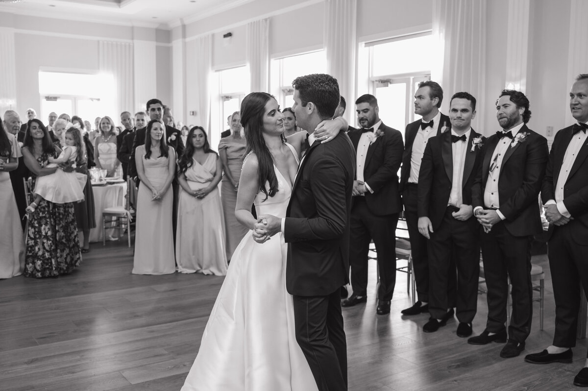 newport-harbor-island-wedding-first-dance