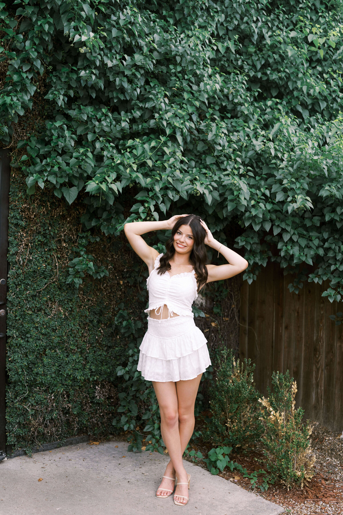 fort-worth-senior-portraits-inspiration-alley (11)