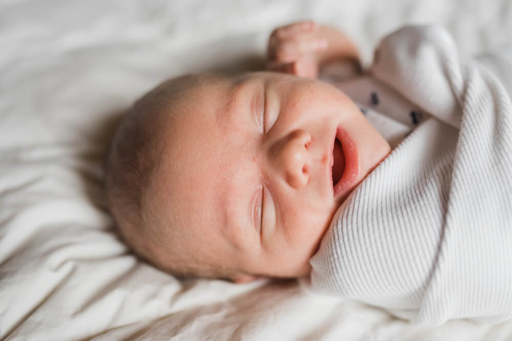 newborn session in home , pensacola