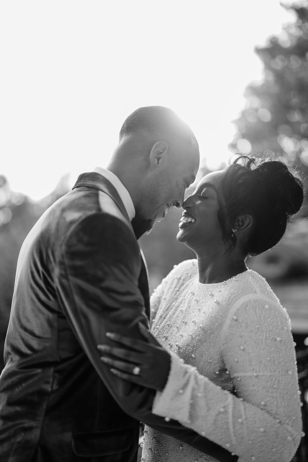 beautiful-black-and-white-photo-of-a-couple-laughing-together