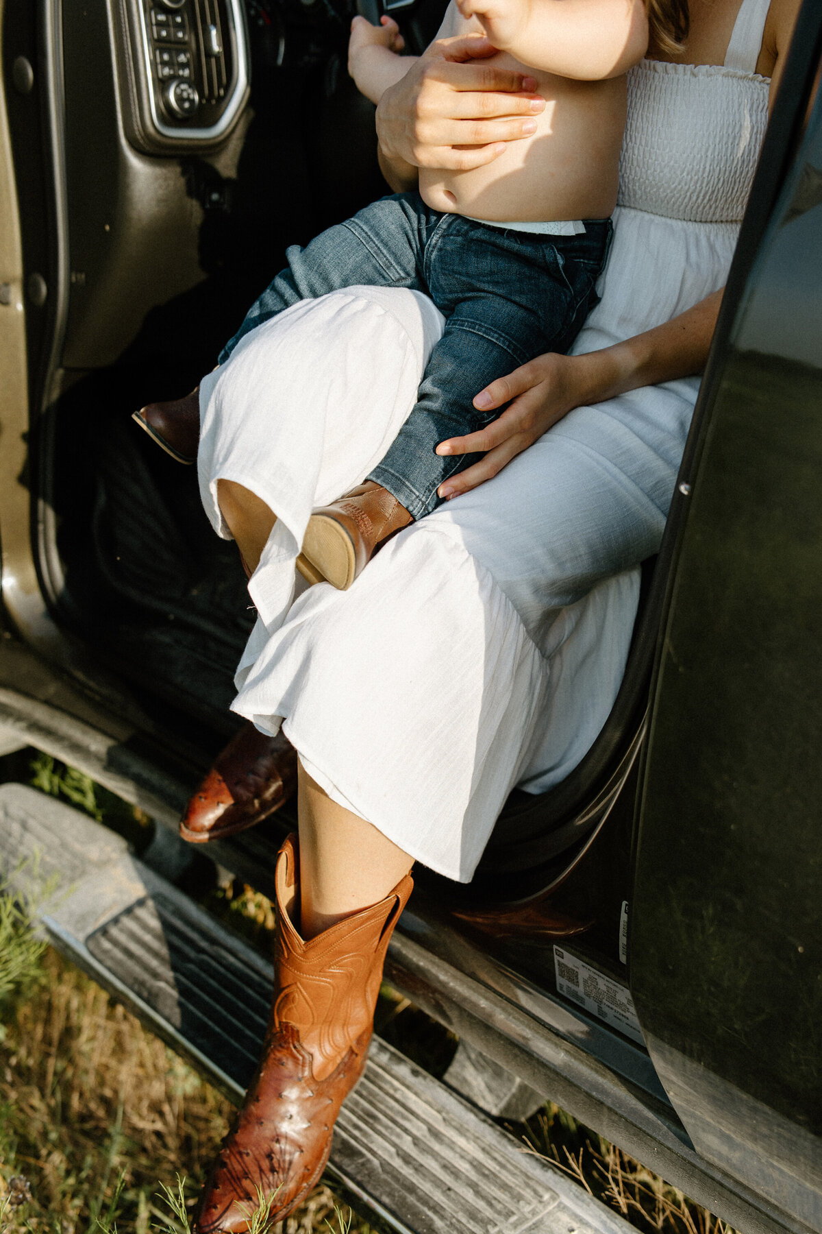 Austin-Lifestyle-Photographer-MoranMotherhoodStory-34