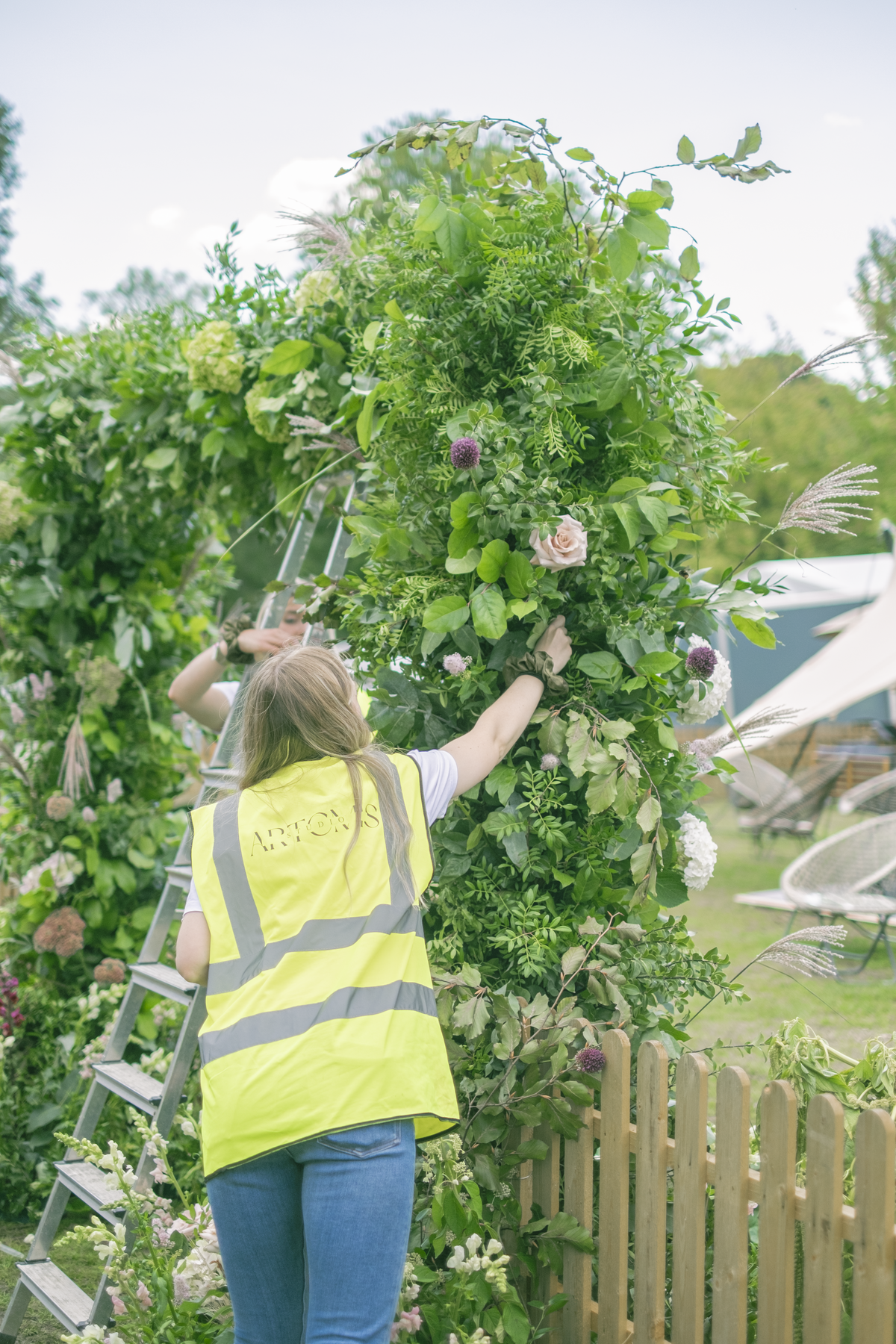 studio artemis team brand event corporate pop-up flower arch