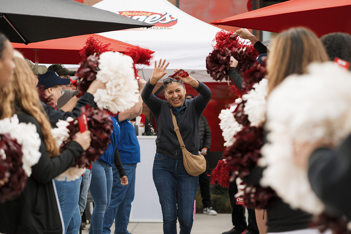 LaurenSchoepferPhotography_RaisingCanesLutzGrandOpening-30_websize