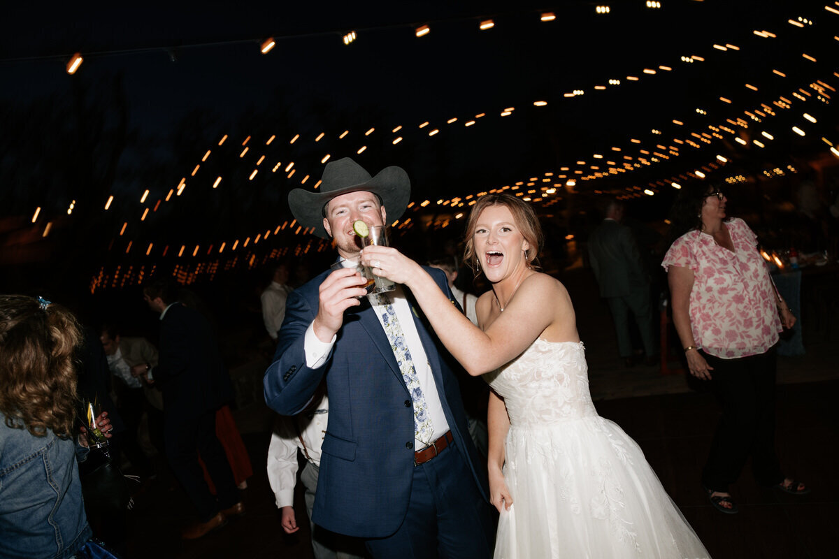 walnut-grove-regan-wedding-laurenkovacikphotography-1045