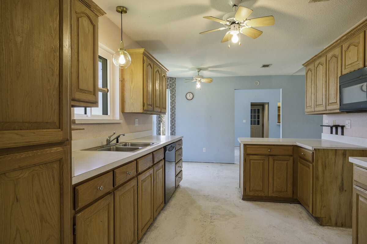 11087Chisum-9