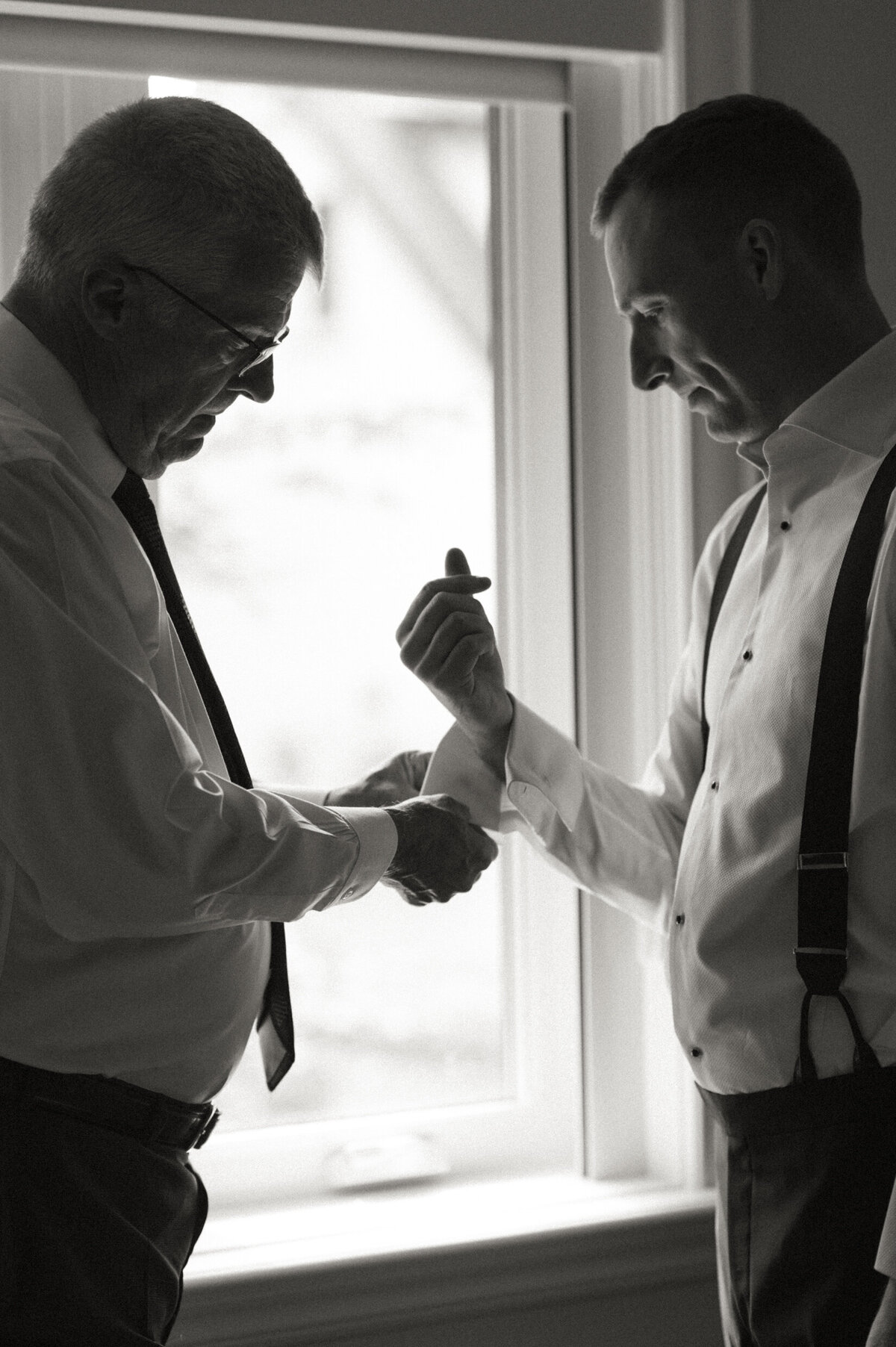 AllieJenningsPhoto-MCGregWedding-SNEAKPEEKS-2