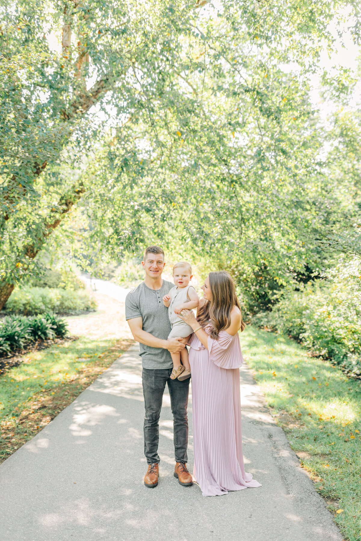 Biltmore Estate Maternity photo session photographed by Asheville Maternity and Newborn Photographer Rachel Marie Photography