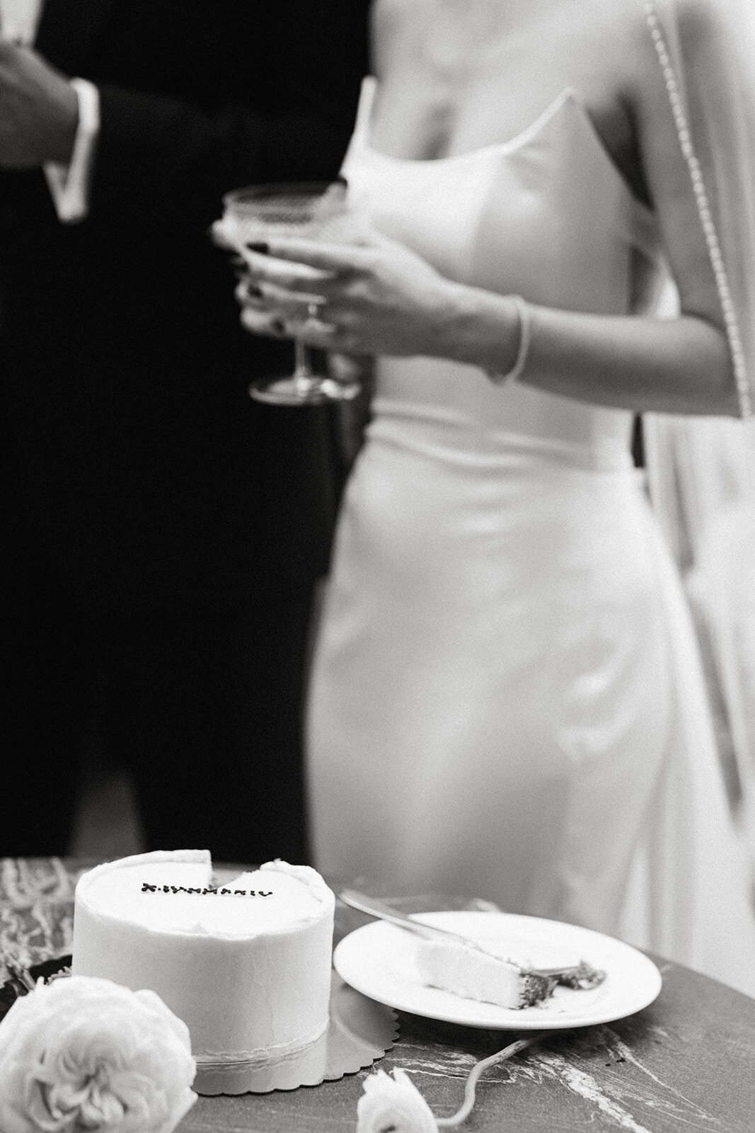 just married saint street cakes