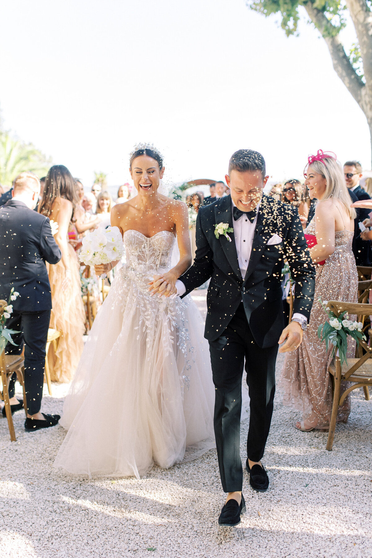 Maïlys Fortune Photography Husband Wife Wedding Weddings Photography France Switzerland Italy Timeless Dreamy Imagery Bilingual French English Destination Weddings Destination Wedding Provence French Riviera Paris Lake Como Tuscany77