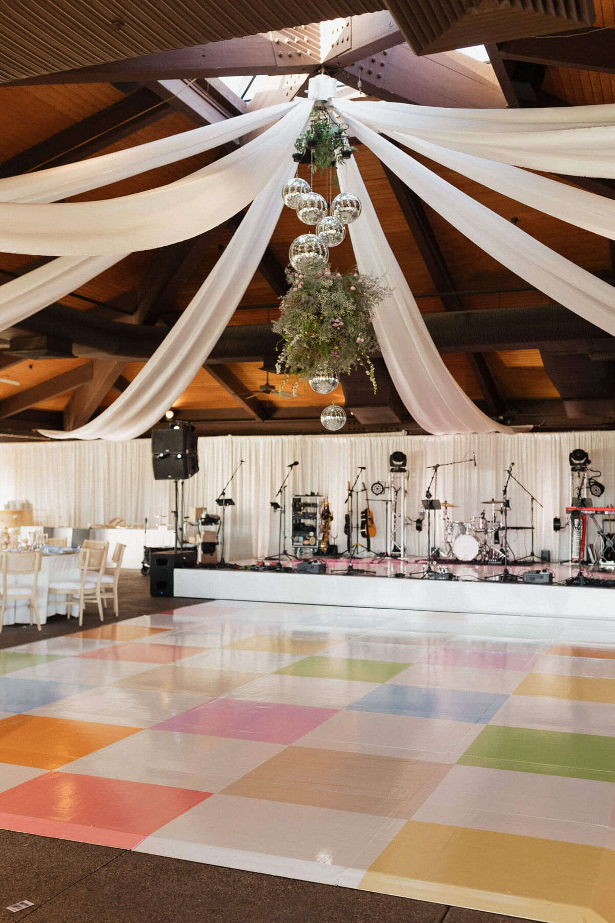 Bright arizona wedding dancefloor