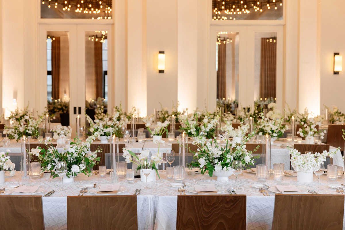 Shinola Hotel Detroit Wedding Planner (23)