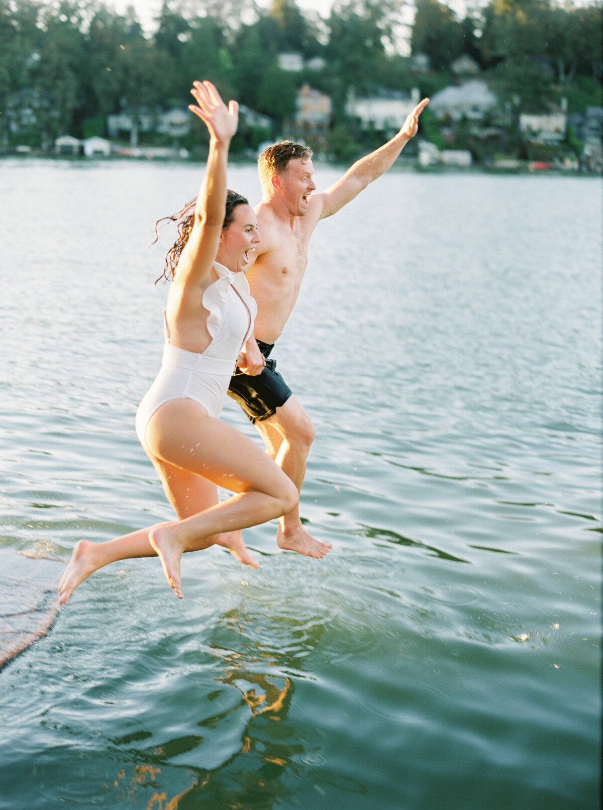 boat-engagement-session-photos-insipiration-by-the-tenneys-portland-oregon-photography-09