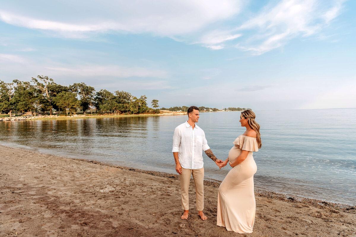 stamford-beach-maternity