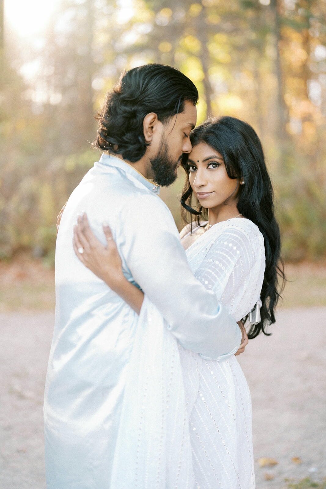 E4-Toronto-Engagement-Photoshoot-Judi-and-Raj-2024-11-03-2500px-1150