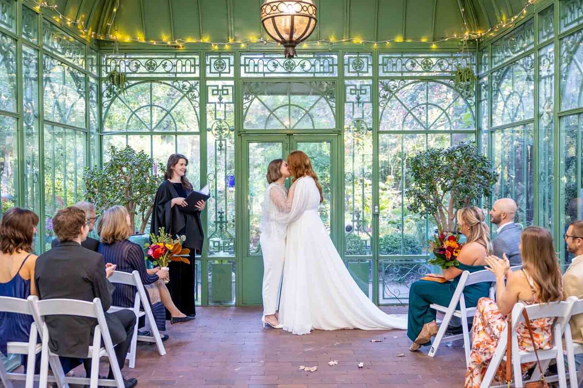 Denver-Botanic-Garden-Wedding-35
