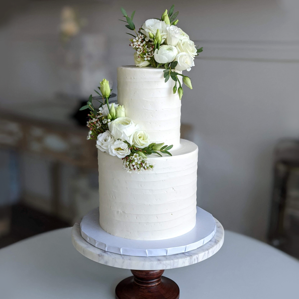 Whippt Kitchen - wedding cake Oct 2020 buttercream ridges 2