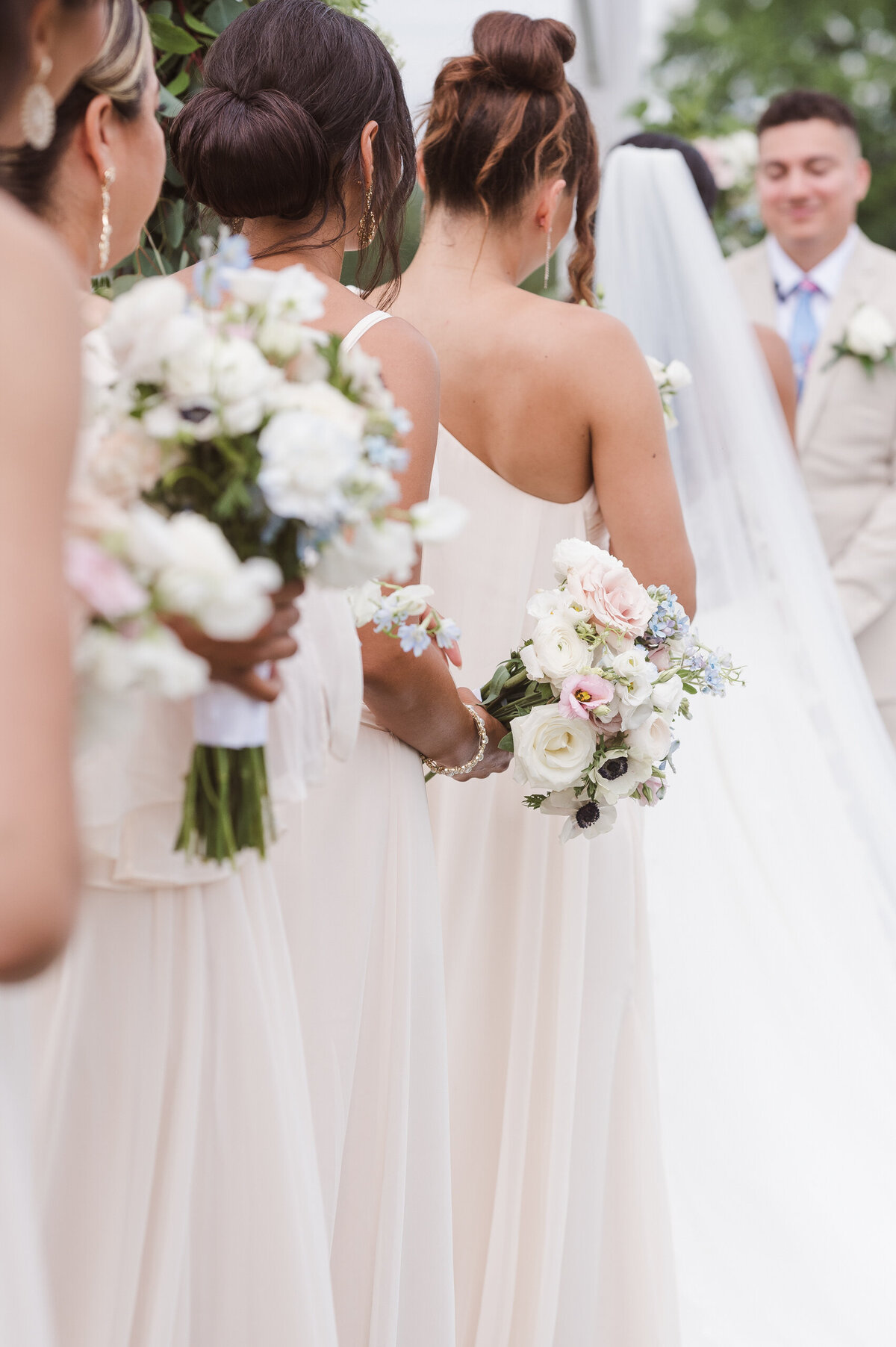 wedding-ceremony-photos-by-suess-moments-at-skyview-golf-club-new-jersey