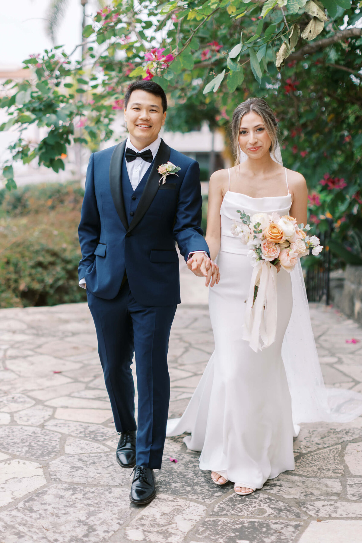 Villa-&-Vine-Wedding_Santa-Barbara-Wedding_Southern-California-Wedding-Photographer_Lisa-Leanne-Photography_32