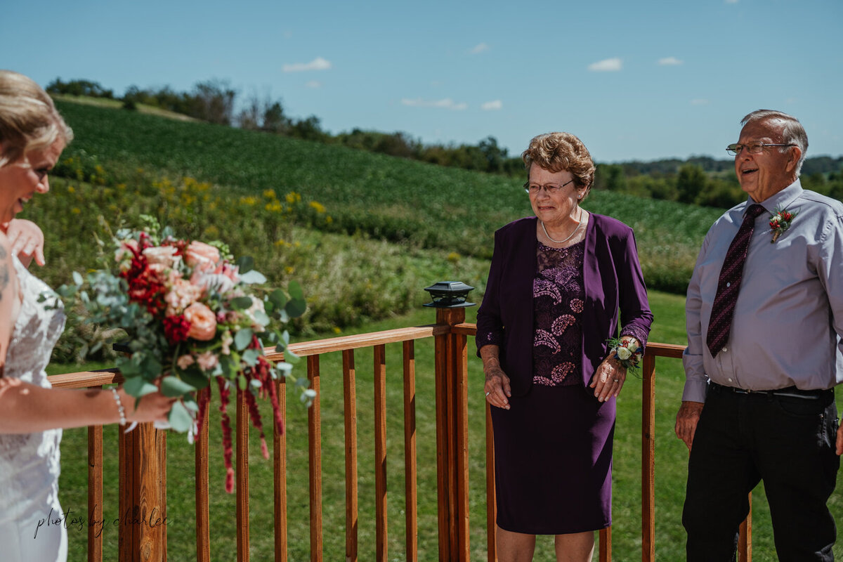 mondovi wedding photographer-13