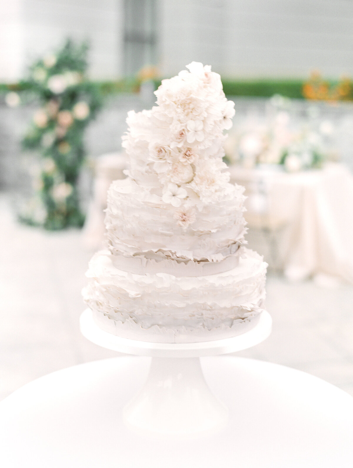 Novalee-Events-Nemacolin-Pennsylvania-Wedding-Planner-Alex-Robba-Cake copy