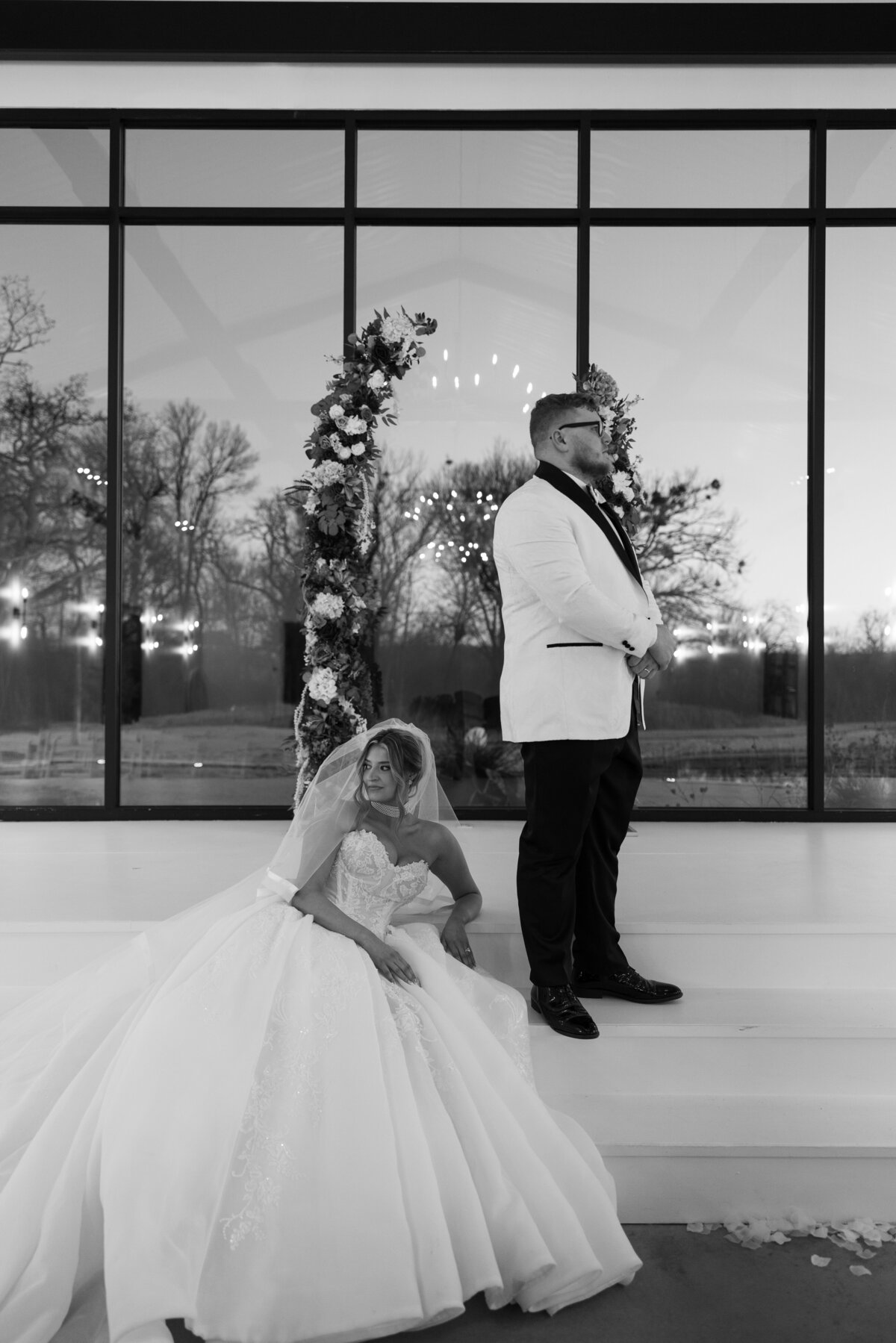 editorial-wedding-texas-wedding-photography-emily-snyder-photography
