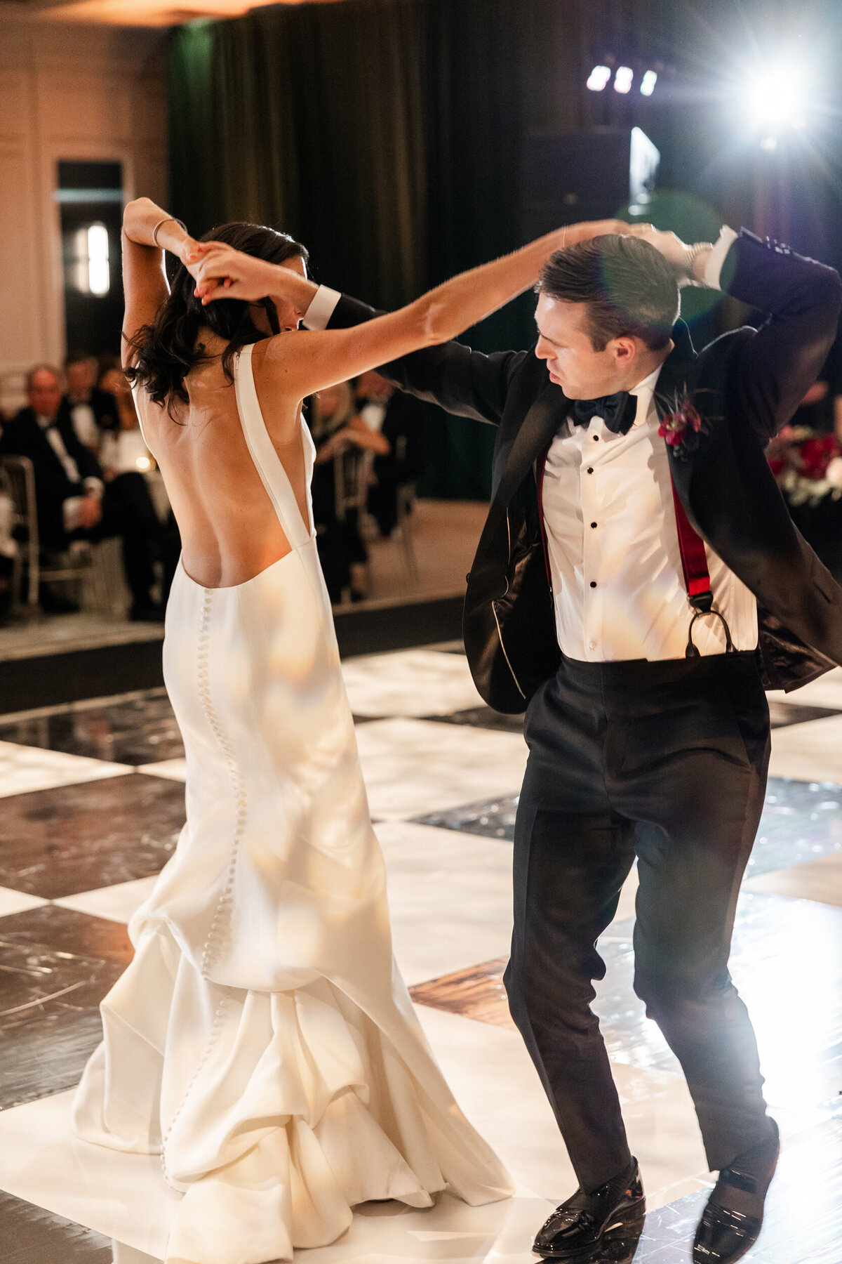 four-seasons-chicago-fall-wedding-alex-ferreri--71