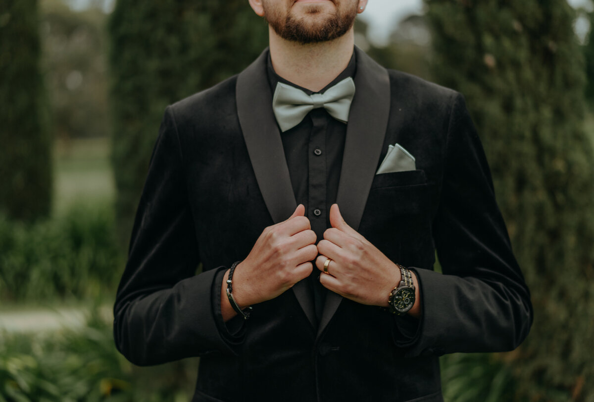 The groom by Balnarring wedding photographer Jake Grinde